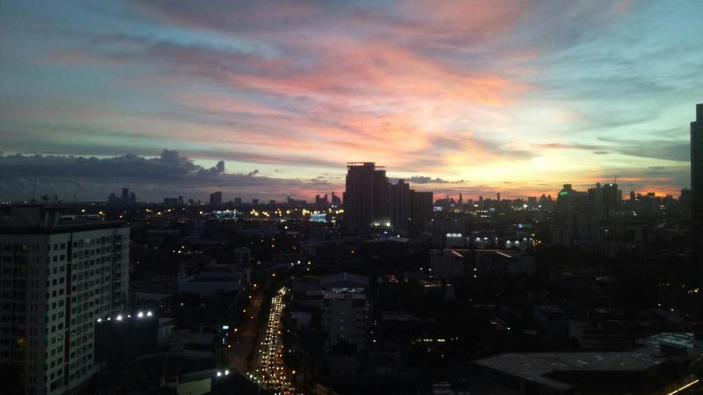 Bangkok Sky Walk Apartment Exterior photo